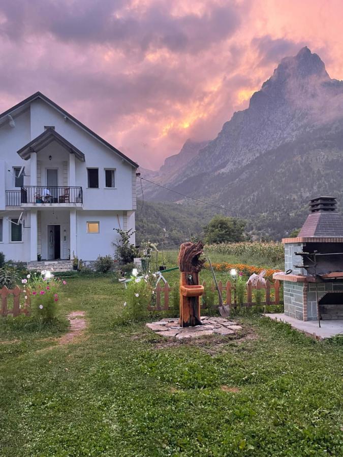 Bujtina Izet Selimaj Hotel Valbone Exterior photo